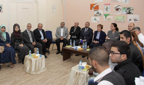HRH Princess Basma visits the Social Support Centre in Marka on Monday (Petra photo)